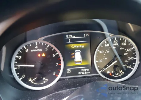 2018 Nissan Sentra S из США, поврежденный, VIN 3N1AB7AP3JY317865